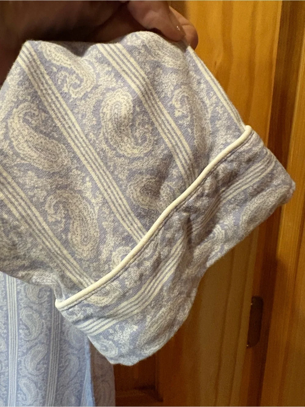 Lauren Ralph Lauren Blue and White Paisley Sleep Shirt women’s M